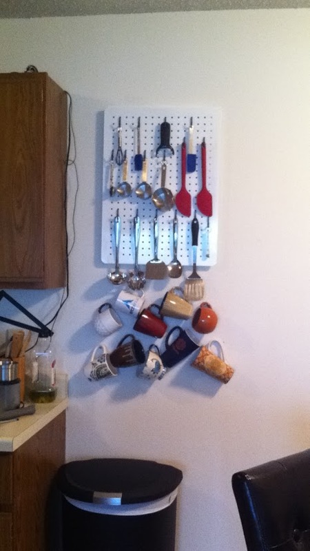 apartment mugwall