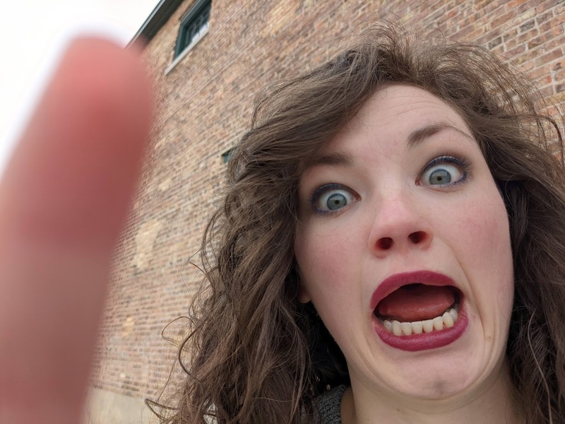 more-finger